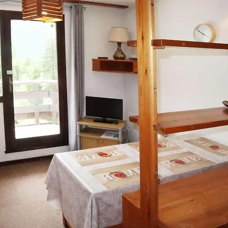 6 Pers Au Pied Des Pistes Avec Balcon - - Fr-1-322-145 Daire